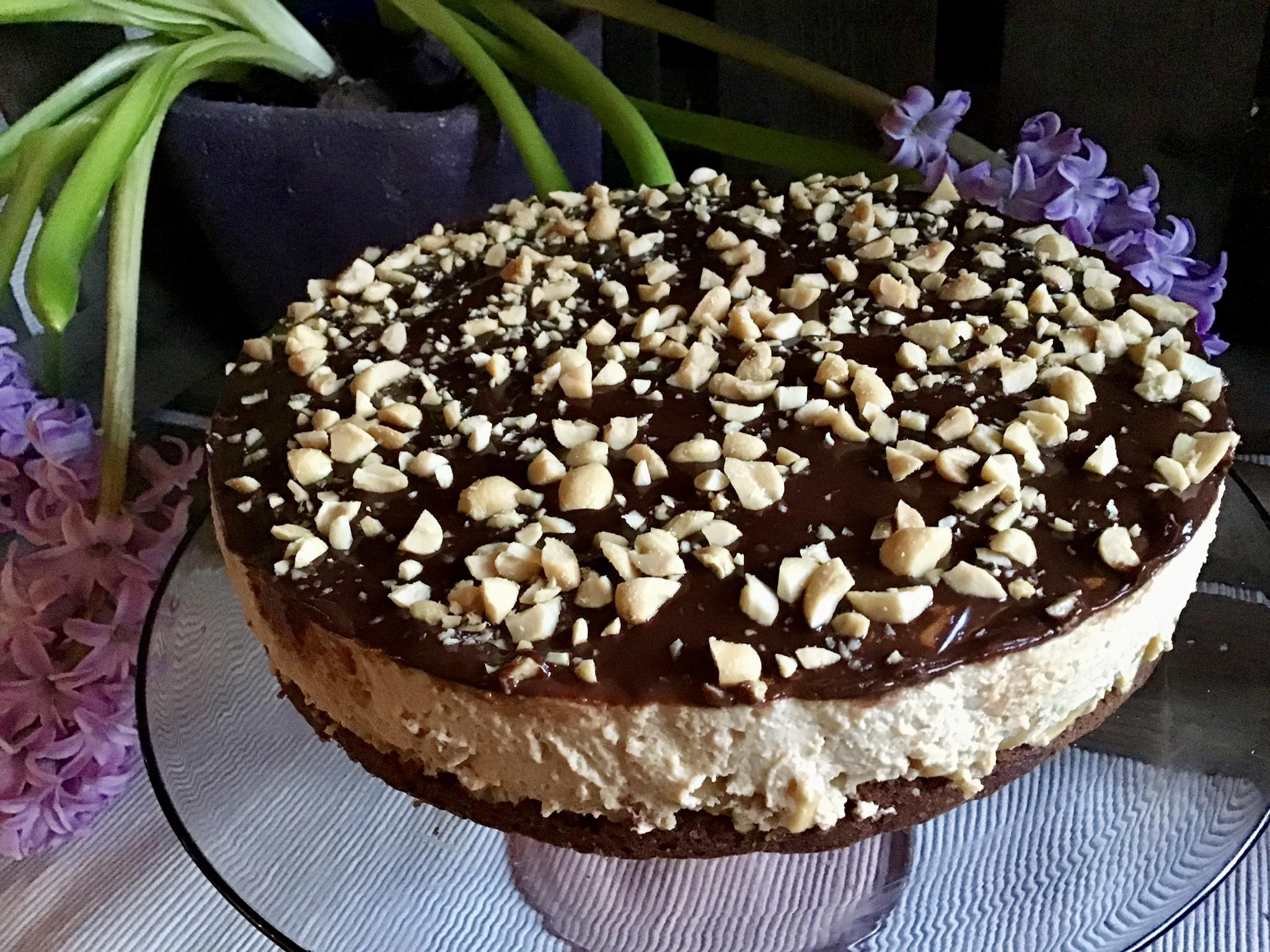 Erdnuss- Karamell- Torte