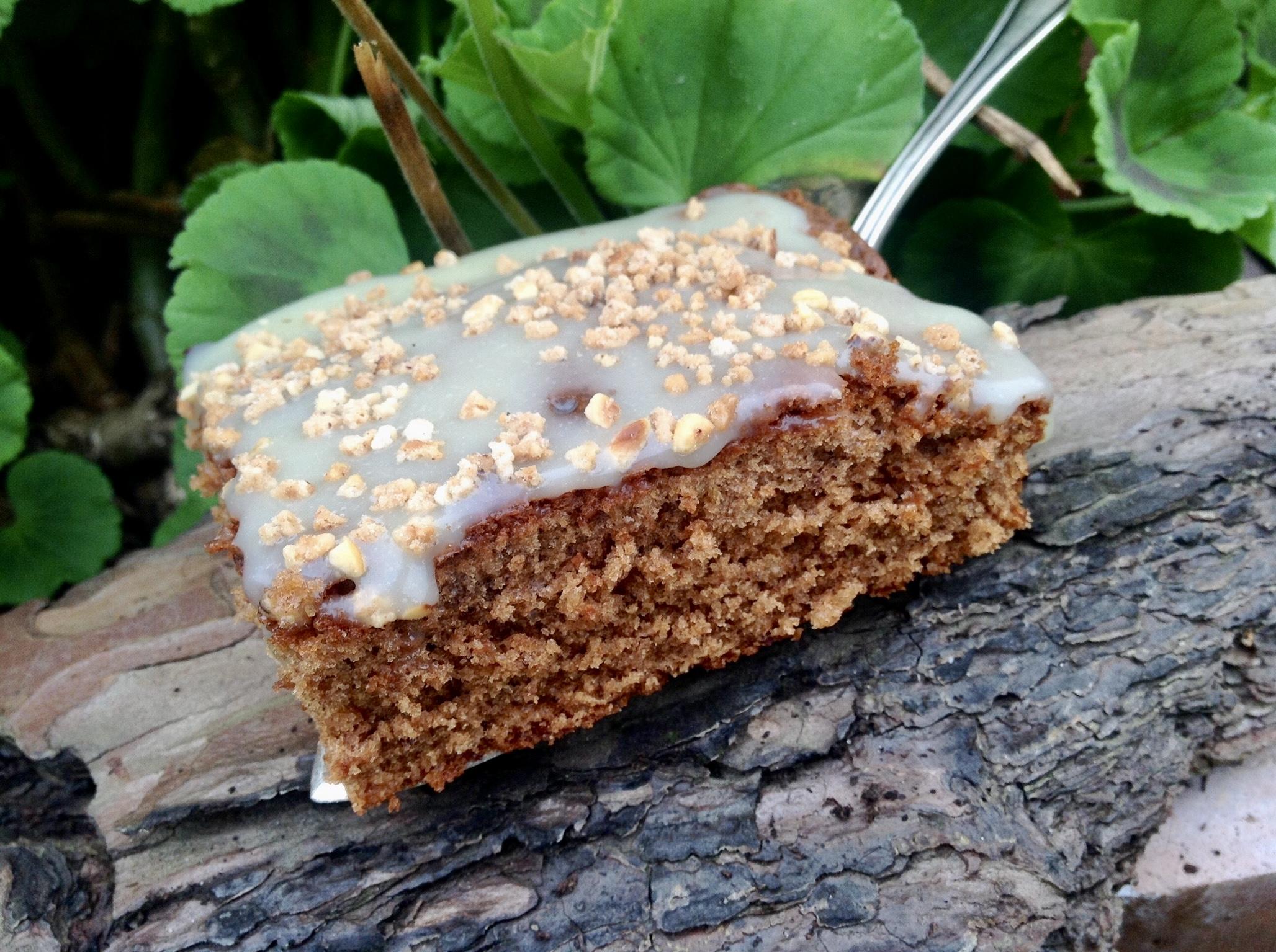 Nusskuchen mit Schokolade