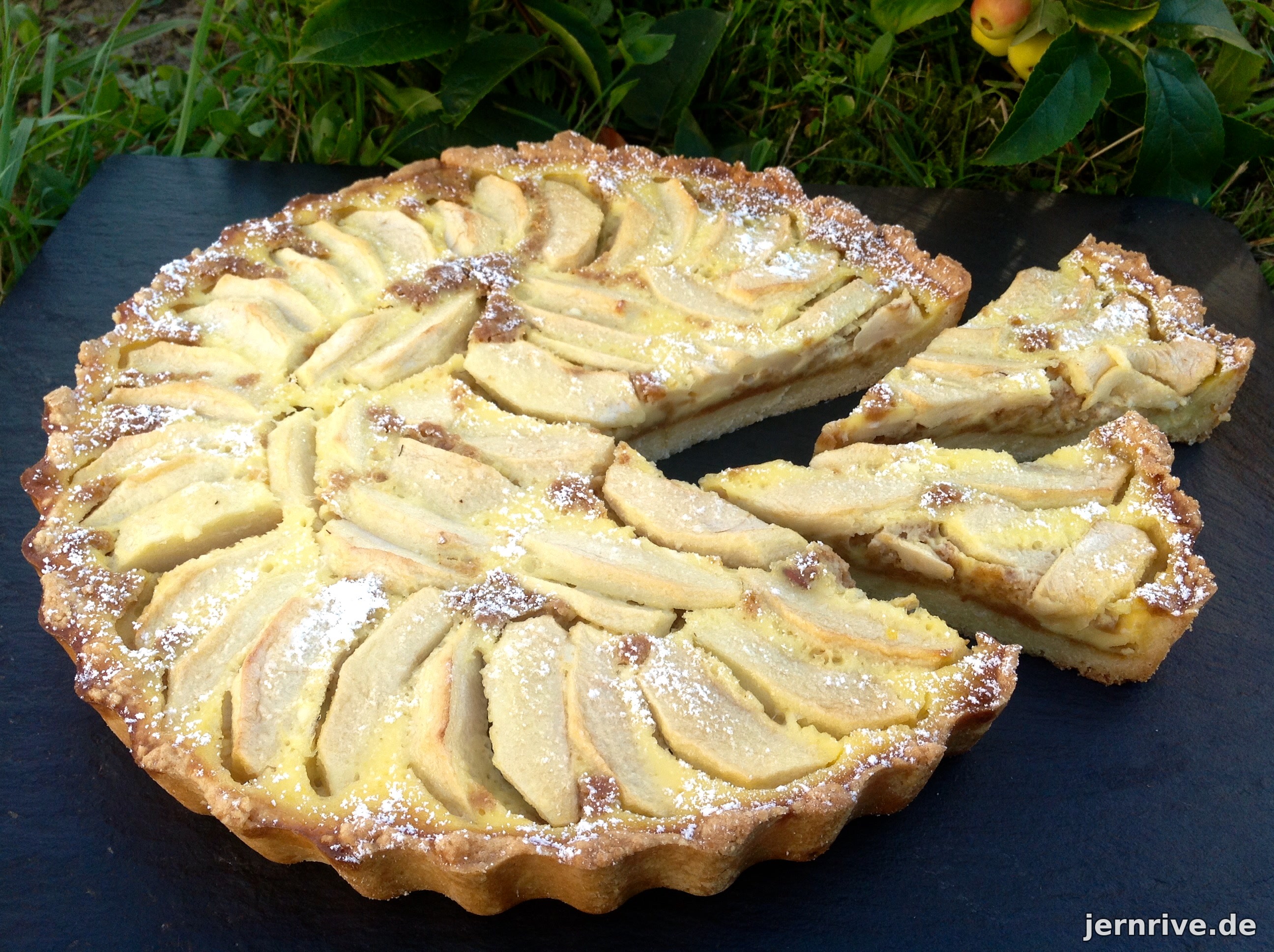 Apfel- Amarettini- Tarte
